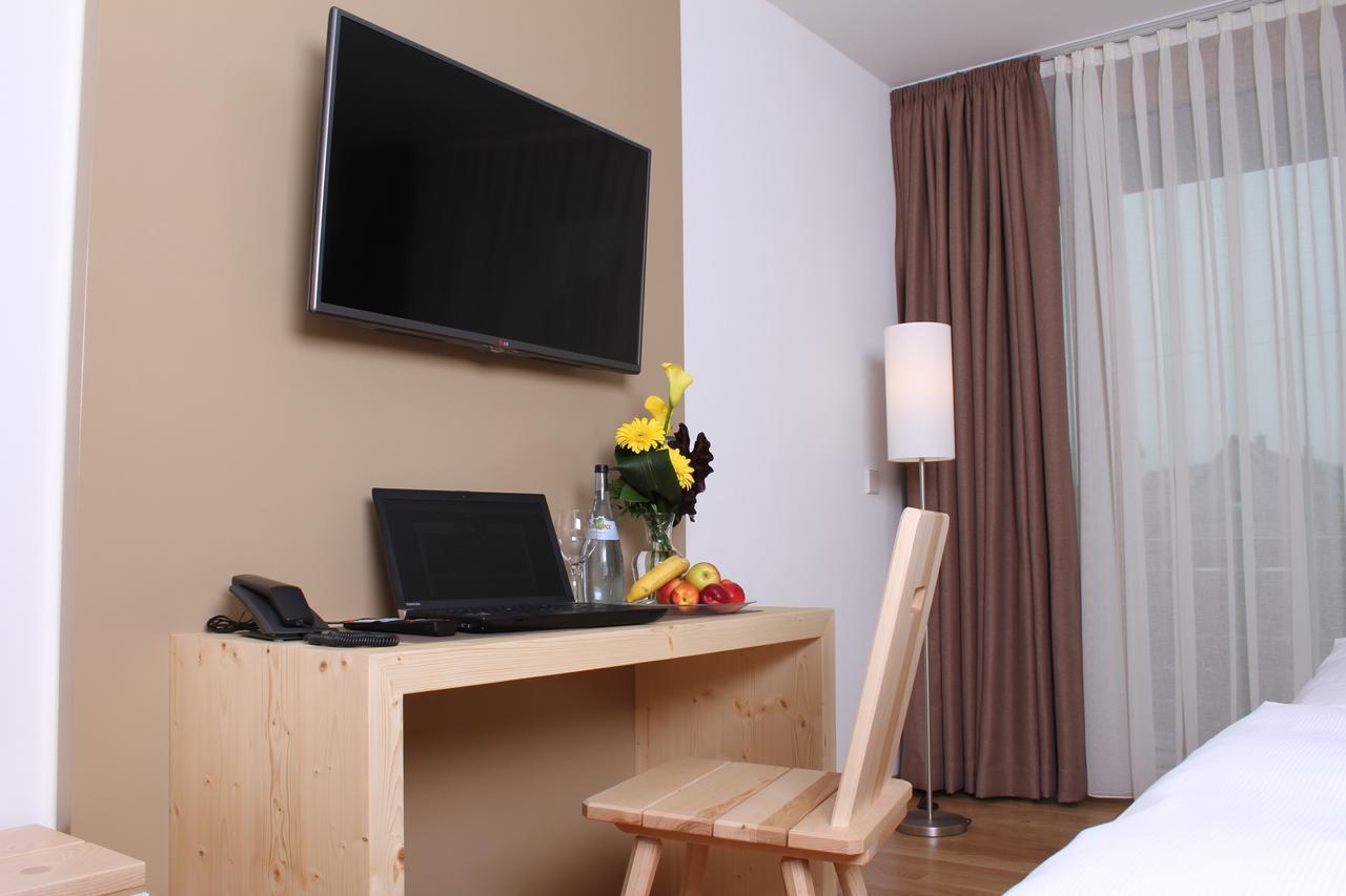 Beim Rinderwirt Hotel Sigmaringendorf Room photo